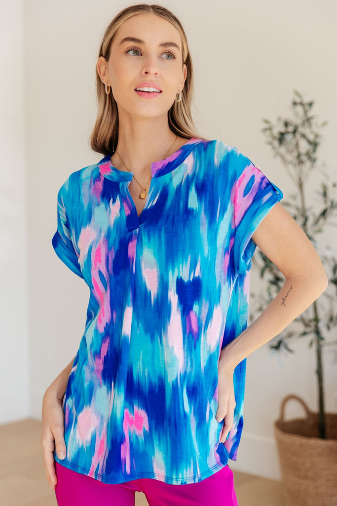 Lizzy Cap Sleeve Top in Royal Brush Strokes - Molliee Boutique
