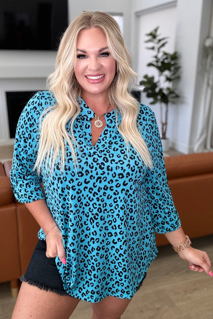 Lizzy Top in Mint Leopard - Molliee Boutique