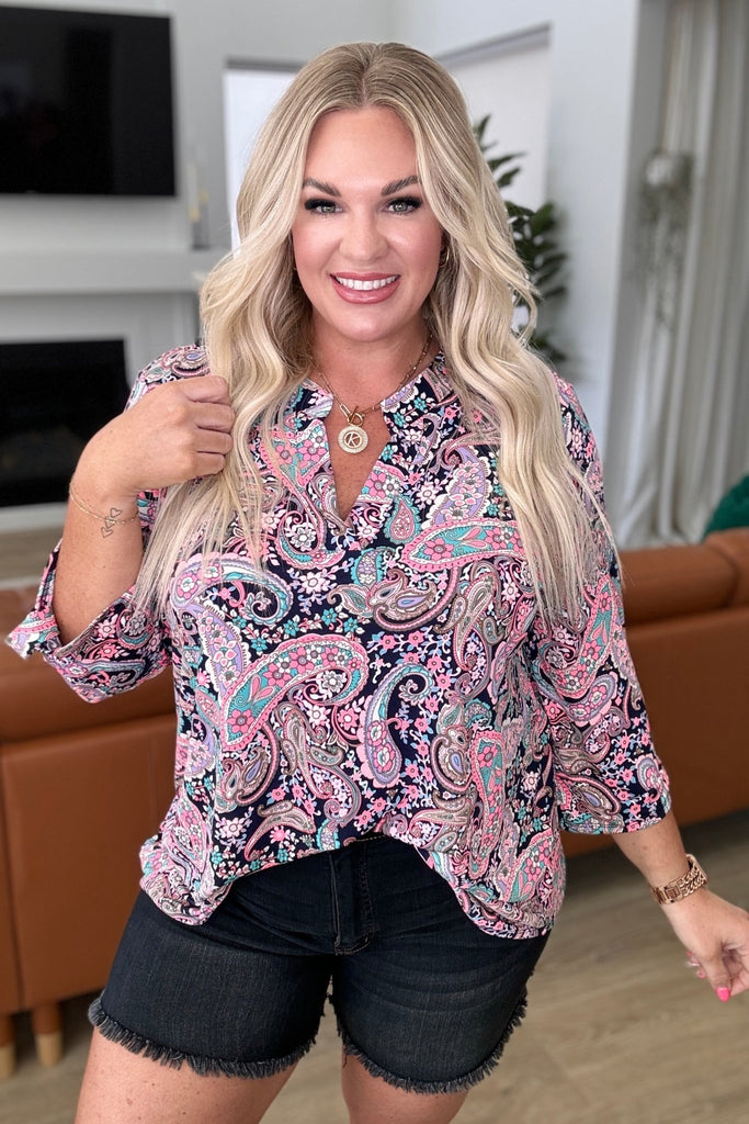 Lizzy Top in Pink Paisley - Molliee Boutique