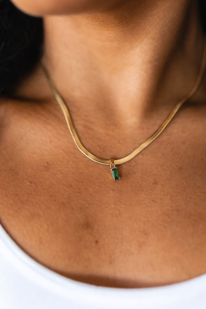 A Moment Like This Pendant Necklace in Green - Molliee Boutique