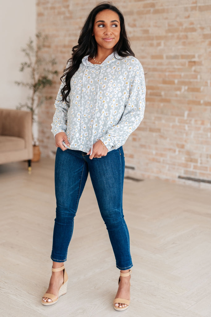 A Touch of Pollen Pullover Sweater - Molliee Boutique