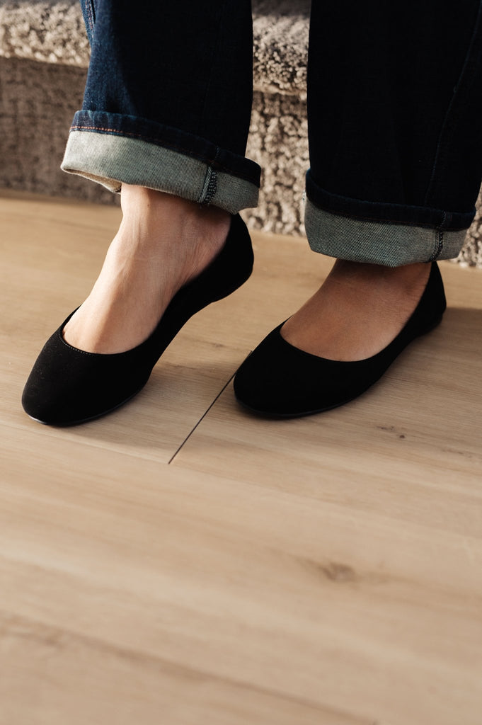 On Your Toes Ballet Flats in Black - Molliee Boutique