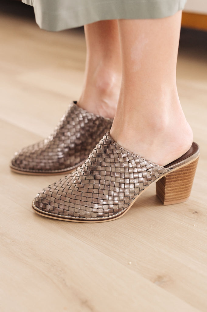 Walk With Me Woven Mules - Molliee Boutique